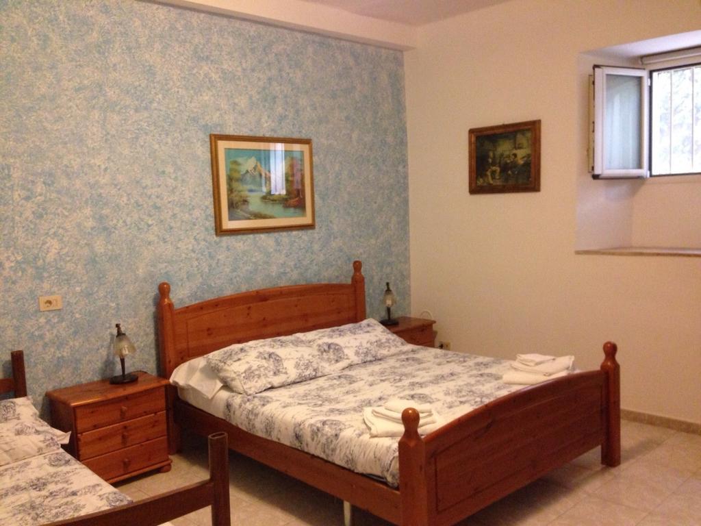 B & B Leonard Acqui Rome Buitenkant foto