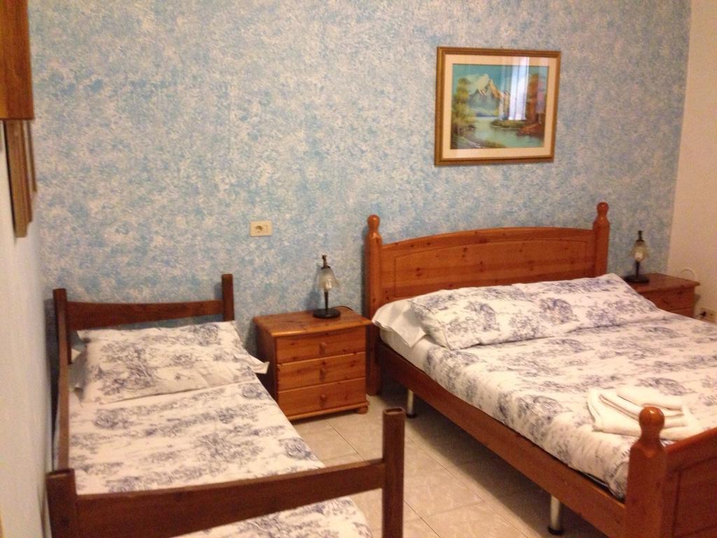 B & B Leonard Acqui Rome Kamer foto